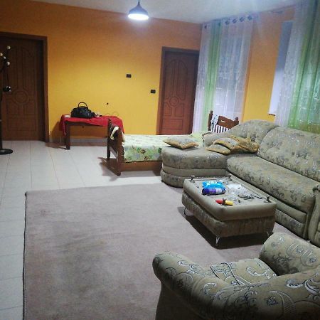 Hotel Albania Golem Luaran gambar